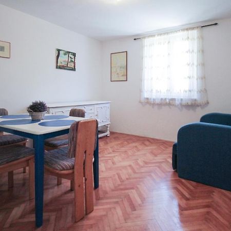 Apartment La Traviata With Parking Rovinj Zewnętrze zdjęcie